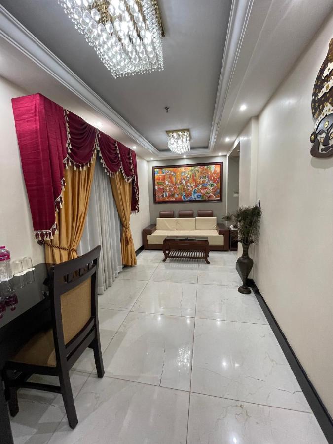 Hotel Sajjoys Varkala Esterno foto