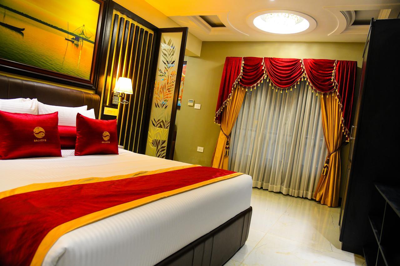 Hotel Sajjoys Varkala Esterno foto